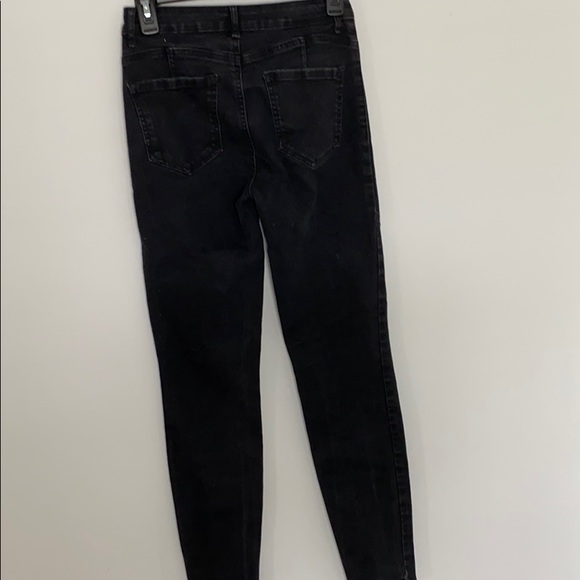 Black Jeans - Picture 4 of 4